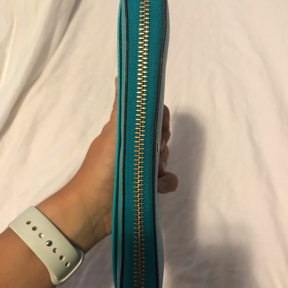 Kate Spade Wallet - Picture 3 of 5